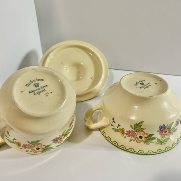 Victorian Johnson Bros. creamer sugar bowl set. English countryside cottagecore. - Picture 3 of 3